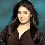 artist image Sunidhi Chauhan Kamli Tere Mere Beech Mein - Hits of Sunidhi Chauhan