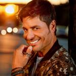 artist image Chayanne Yo Te Amo Simplemente