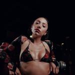 artist image Zeynep Bastık Her Mevsim Yazım Her Mevsim Yazım - Single