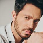 artist image Murat boz - Bulmaca Murat boz - Bulmaca Aşklarım Büyük Benden